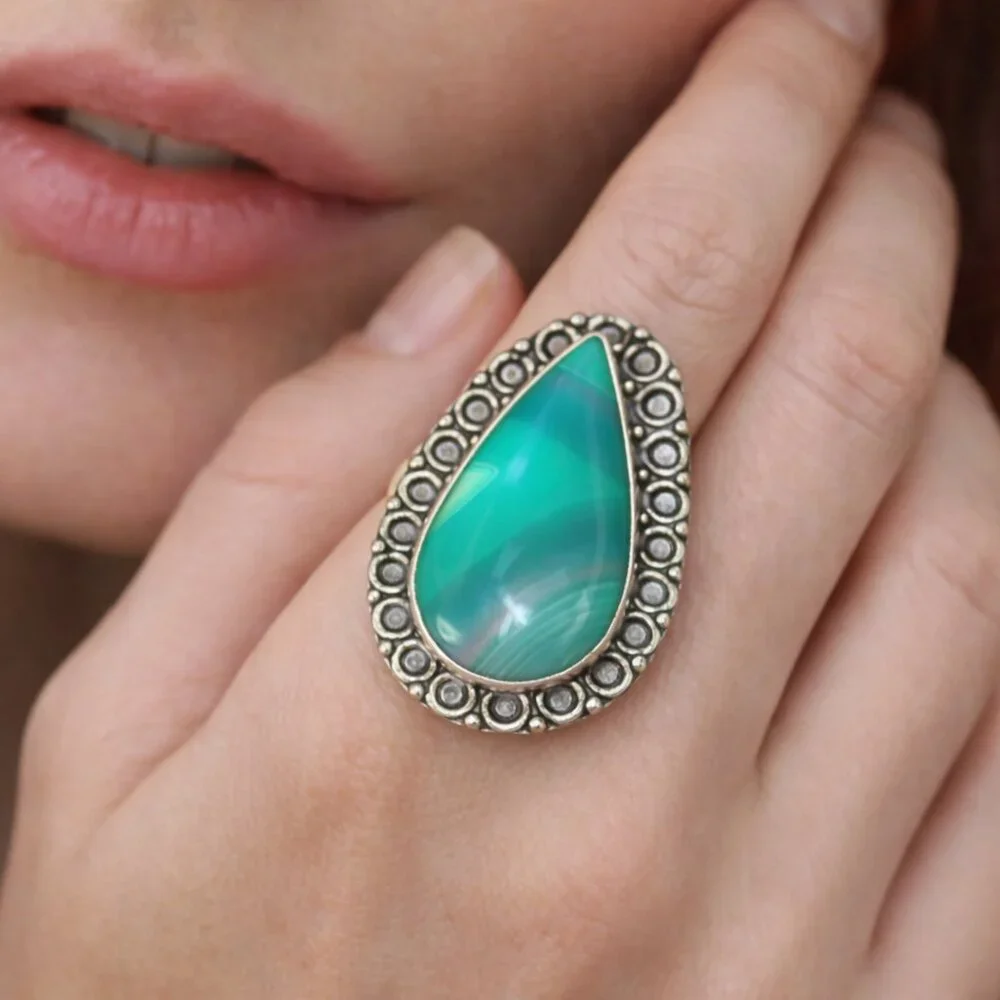 Vintage 925 Silver Green Banded Agate Statement Ring Boho Southwest Teardrop - Picture 2 of 8